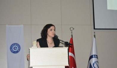 Dekan Prof. Dr. Ayşegül Dönmez, “Dünyanın her yerinde mezunu istihdam edilen bir fakülteyiz”