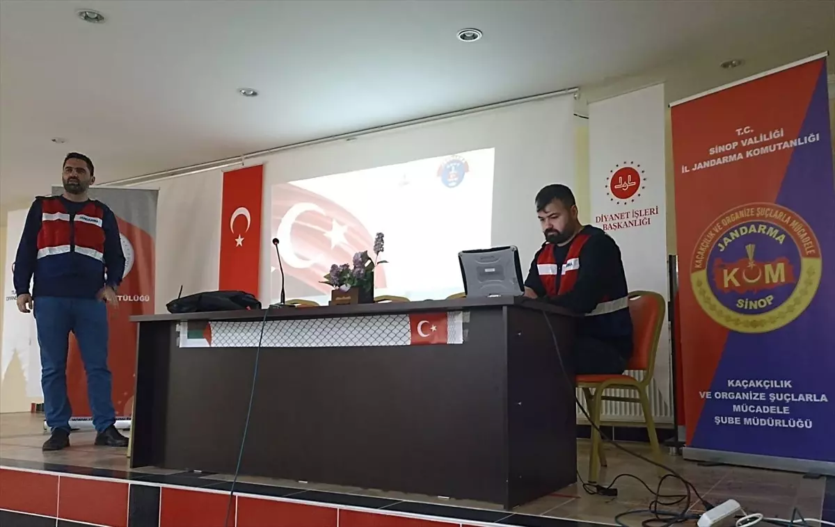 Durağan’da Madde Bağımlılığı Semineri