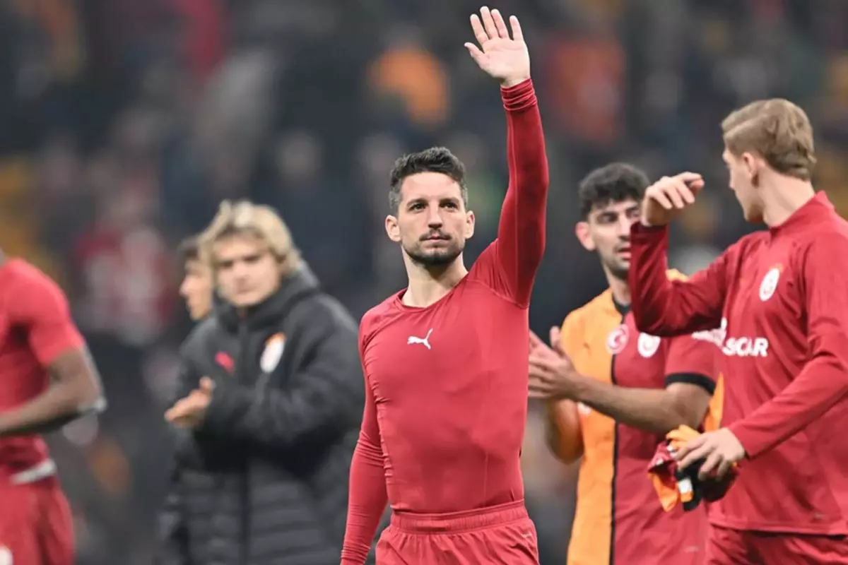 Dries Mertens, Avrupa’da rekor kırdı